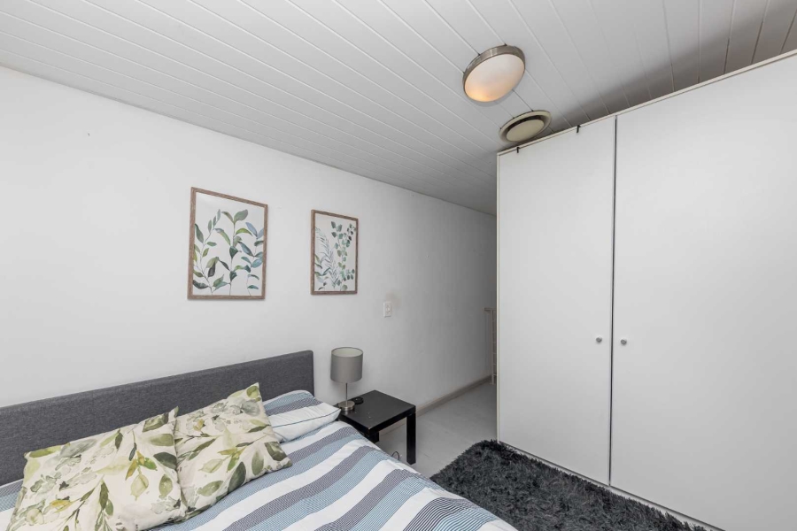 1 Bedroom Property for Sale in Observatory Western Cape